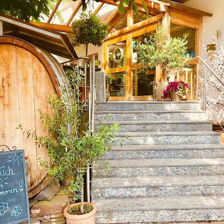 Hotel Weingut Dehren Ellenz-Poltersdorf Dış mekan fotoğraf