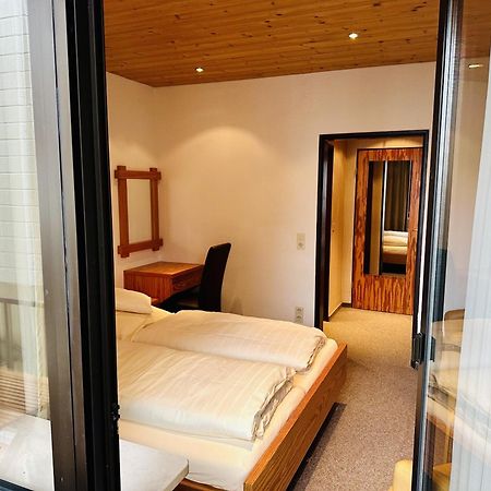 Hotel Weingut Dehren Ellenz-Poltersdorf Oda fotoğraf