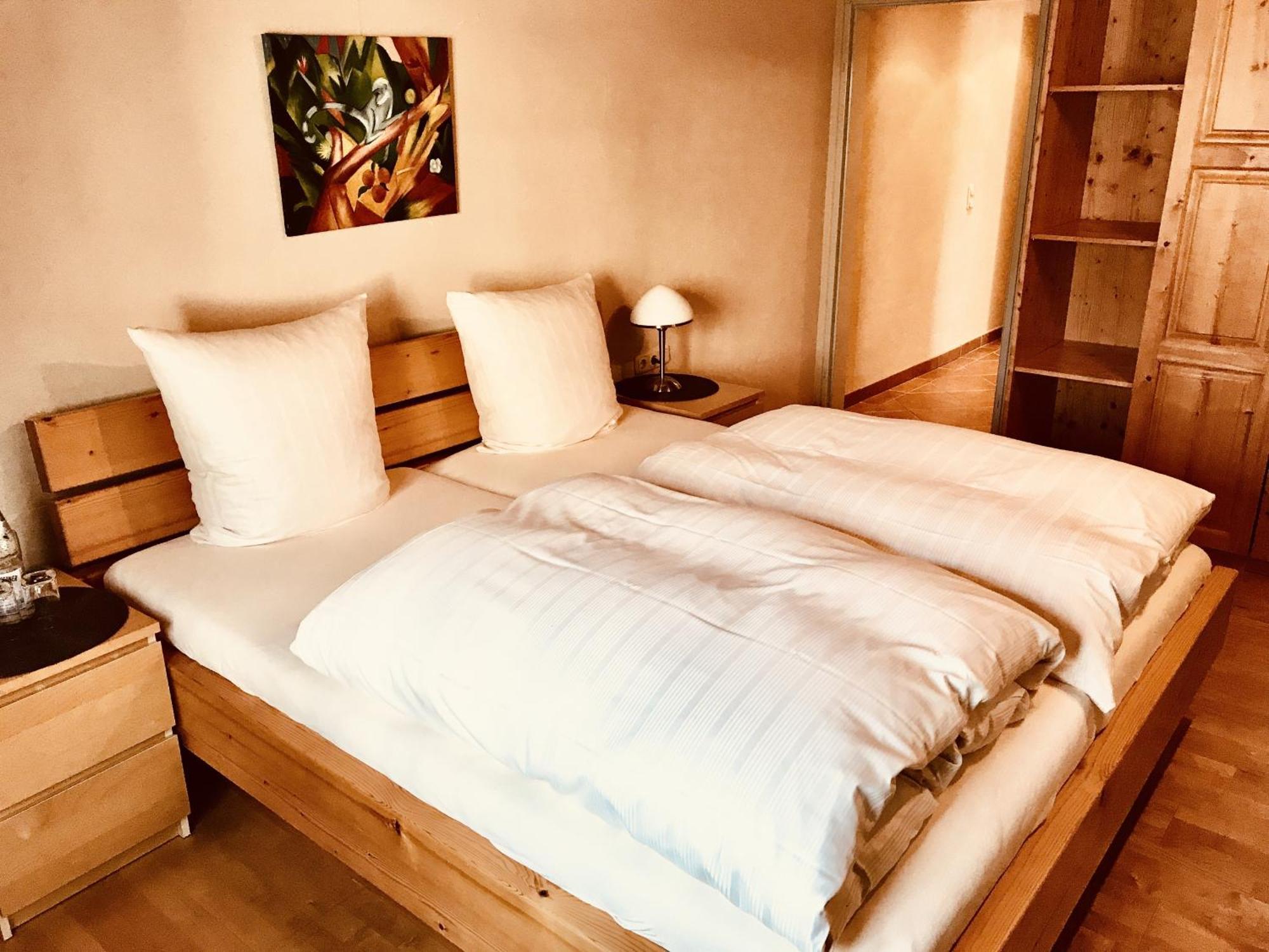 Hotel Weingut Dehren Ellenz-Poltersdorf Oda fotoğraf