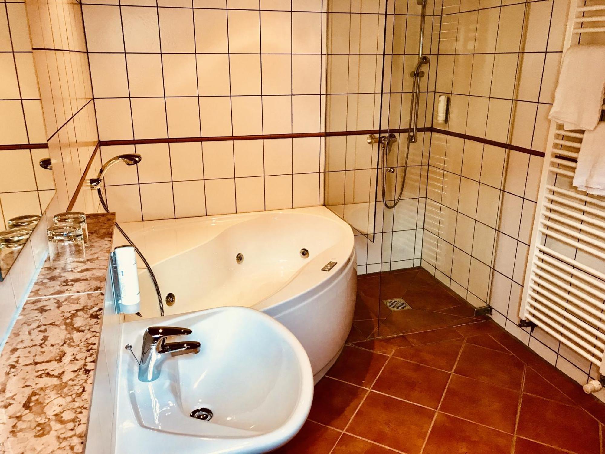 Hotel Weingut Dehren Ellenz-Poltersdorf Oda fotoğraf