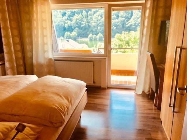 Hotel Weingut Dehren Ellenz-Poltersdorf Dış mekan fotoğraf